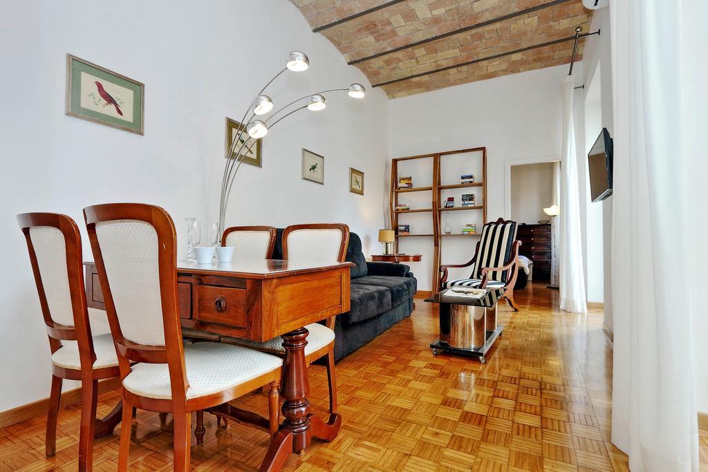 Penitenza Apartment โรม ภายนอก รูปภาพ